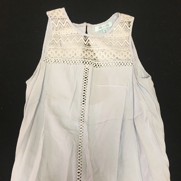 Tops - Light blue tank